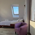 Pod Gorska Lawenda Bed & Breakfast 3*