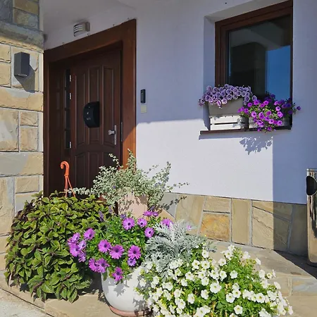 Bed & Breakfast Pod Gorska Lawenda *
