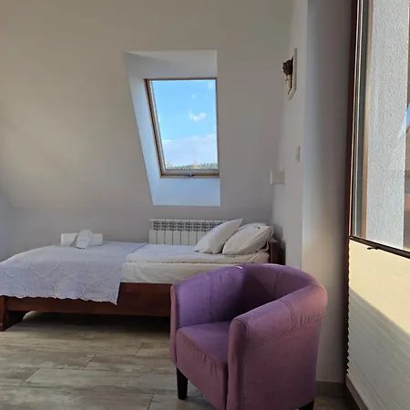 Pod Gorska Lawenda Bed and Breakfast 3*